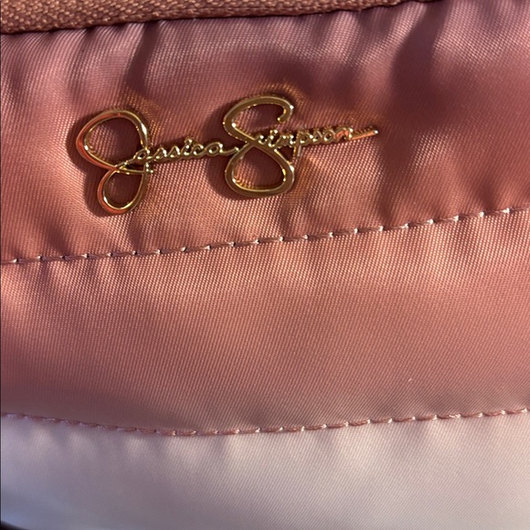 Jessica Simpson Audrey Crossbody Bag Quilted Stitching &Webbed Crossbody Strap - Picture 4 of 5